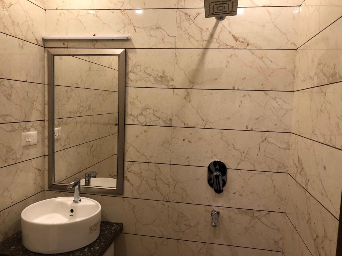 Motimahal Inn Haldwāni Exteriér fotografie