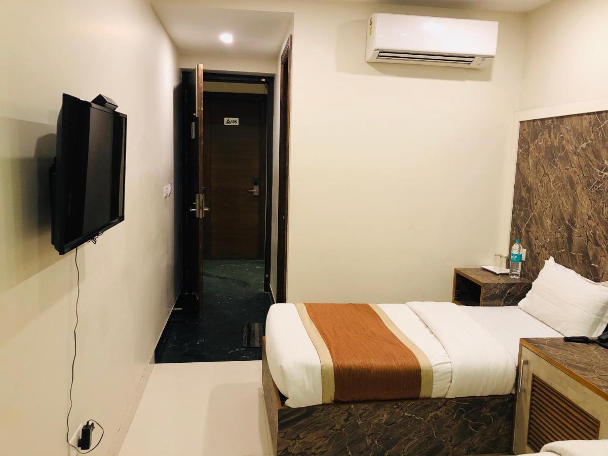 Motimahal Inn Haldwāni Exteriér fotografie